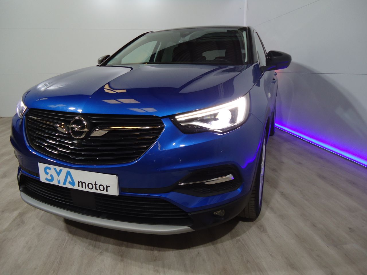 Foto Opel Grandland X 3