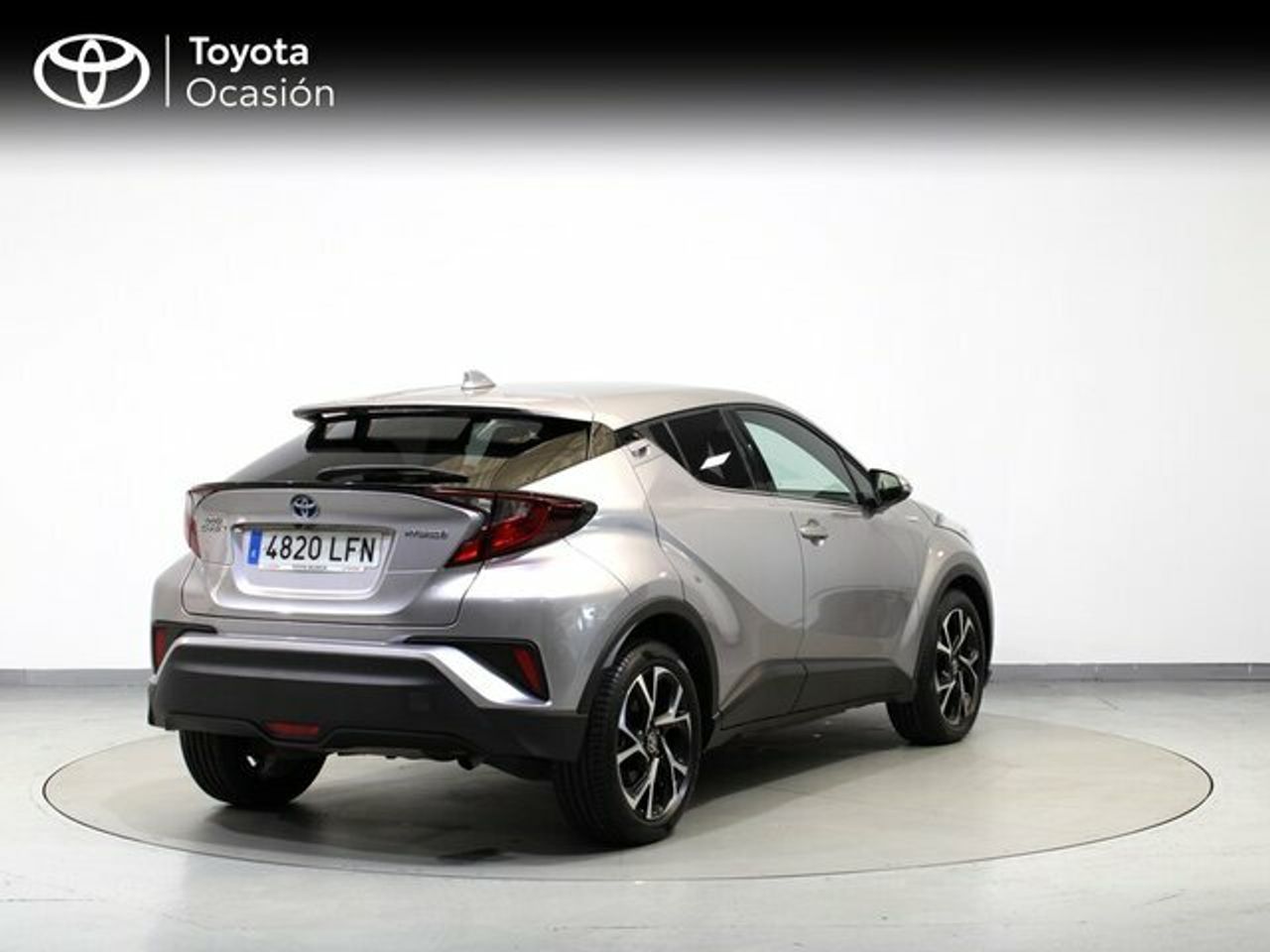 Foto Toyota C-HR 18