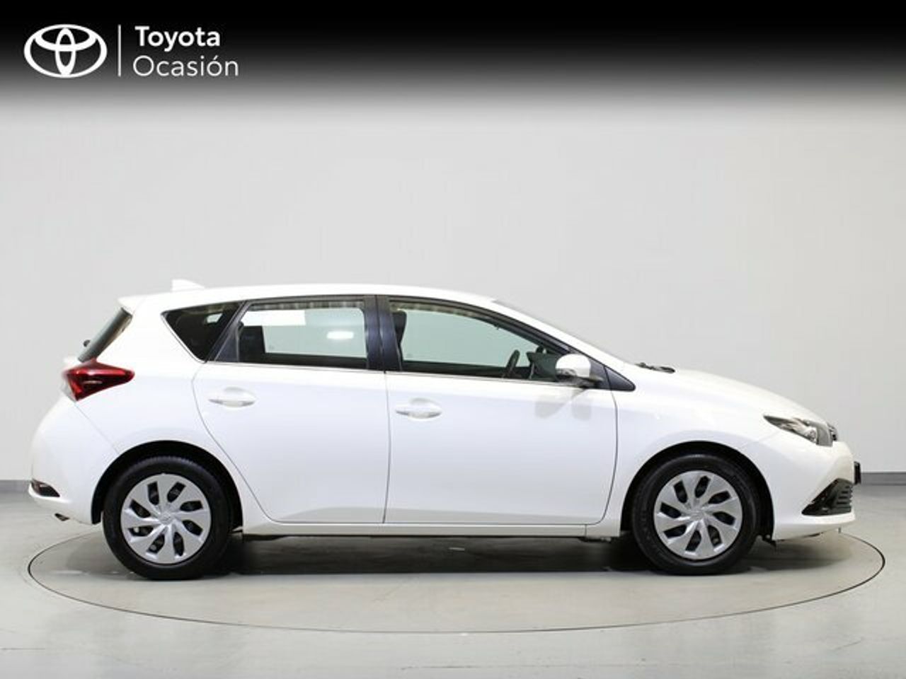 Foto Toyota Auris 17