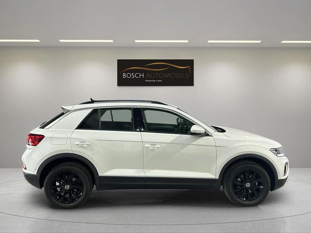 Foto Volkswagen T-Roc 4