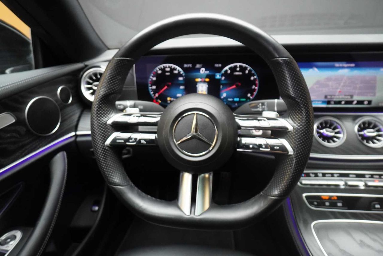 Foto Mercedes-Benz Clase E 18