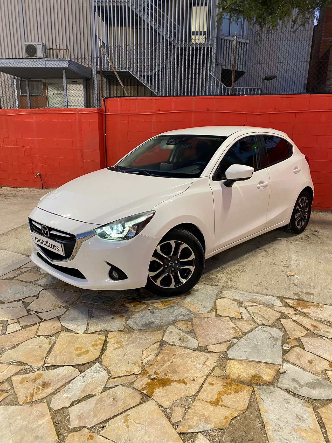 Foto Mazda Mazda2 5