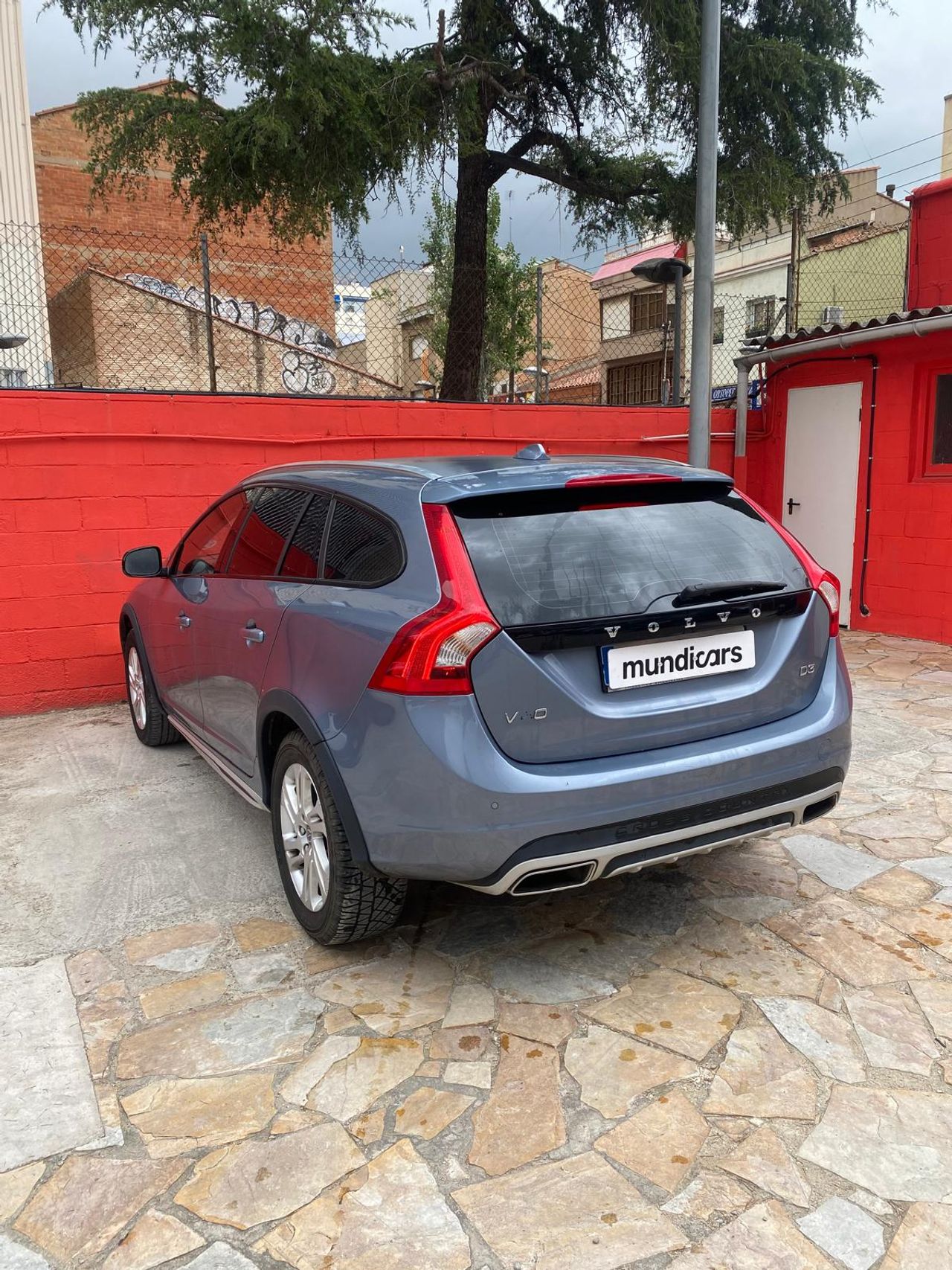 Foto Volvo V60 Cross Country 9