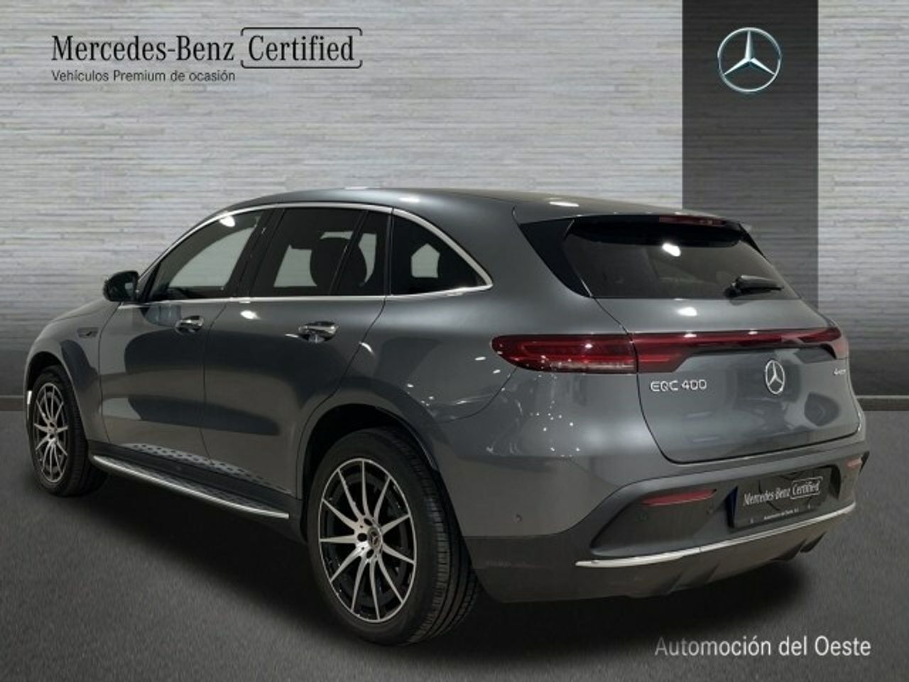 Foto Mercedes-Benz EQC 4