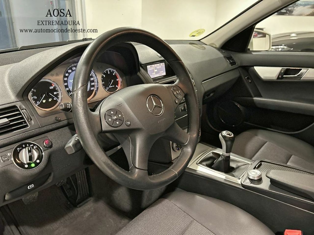 Foto Mercedes-Benz Clase C 16