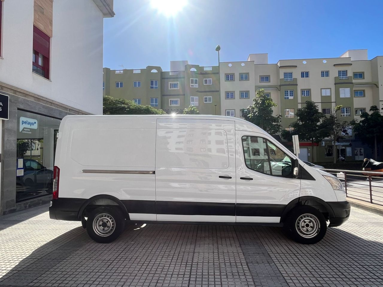 Foto Ford Transit  Furgon 2