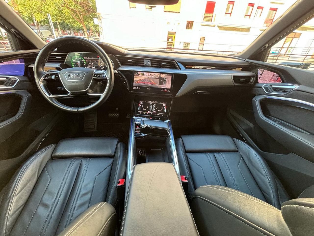 Foto Audi E-tron 12