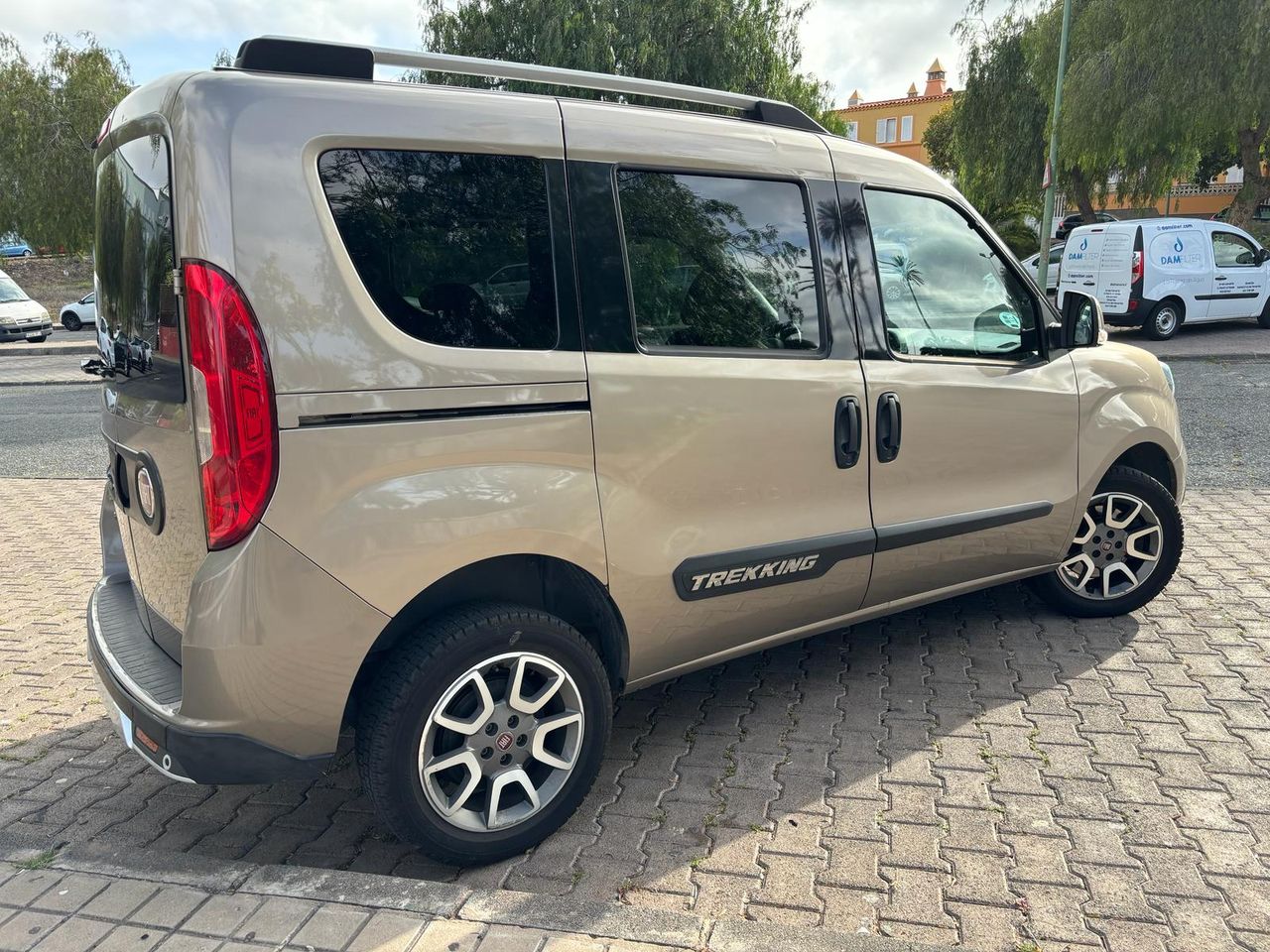 Foto Fiat Doblo Panorama 3