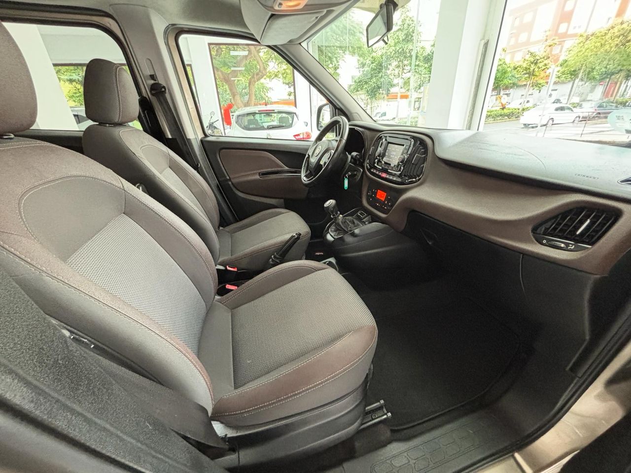 Foto Fiat Doblo Panorama 10