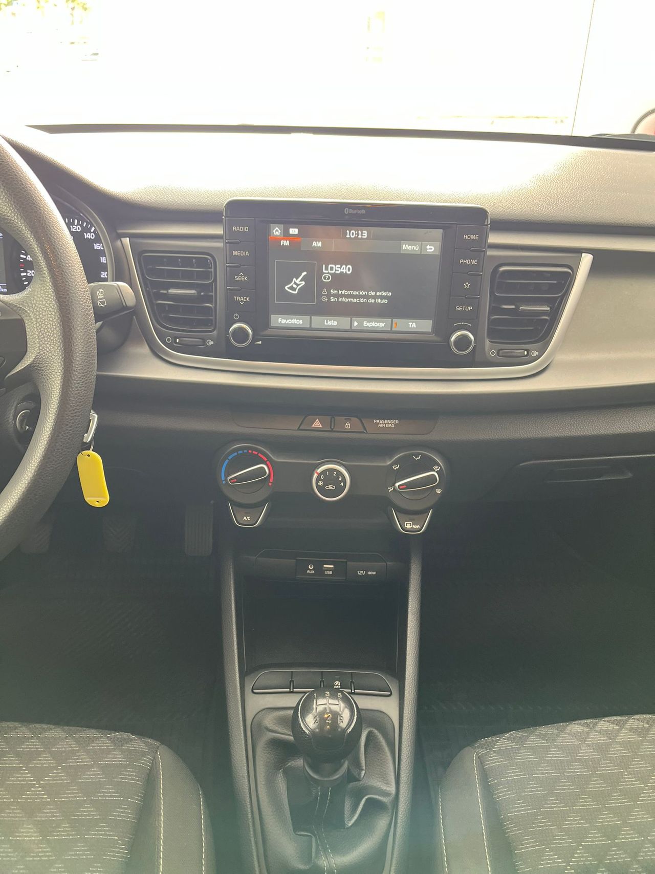 Foto Kia Rio 18