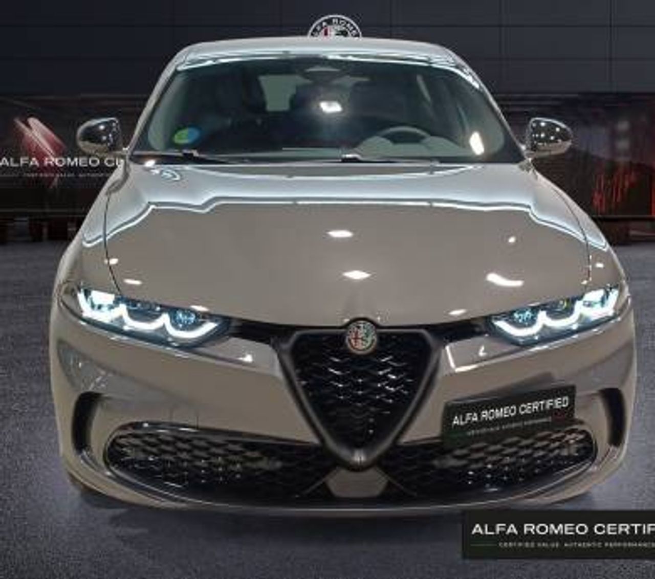Foto Alfa Romeo Tonale 2
