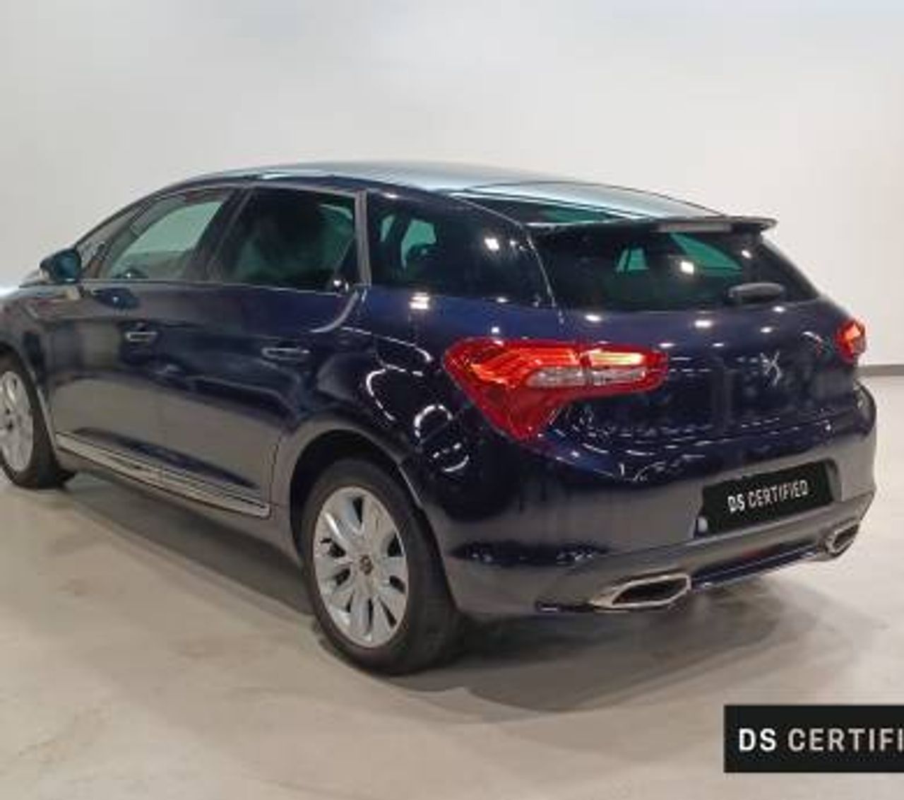 Foto DS Automobiles DS 5 8