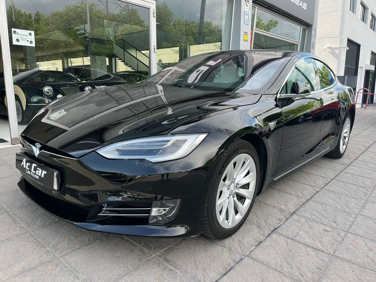 Foto Tesla Model  S 11