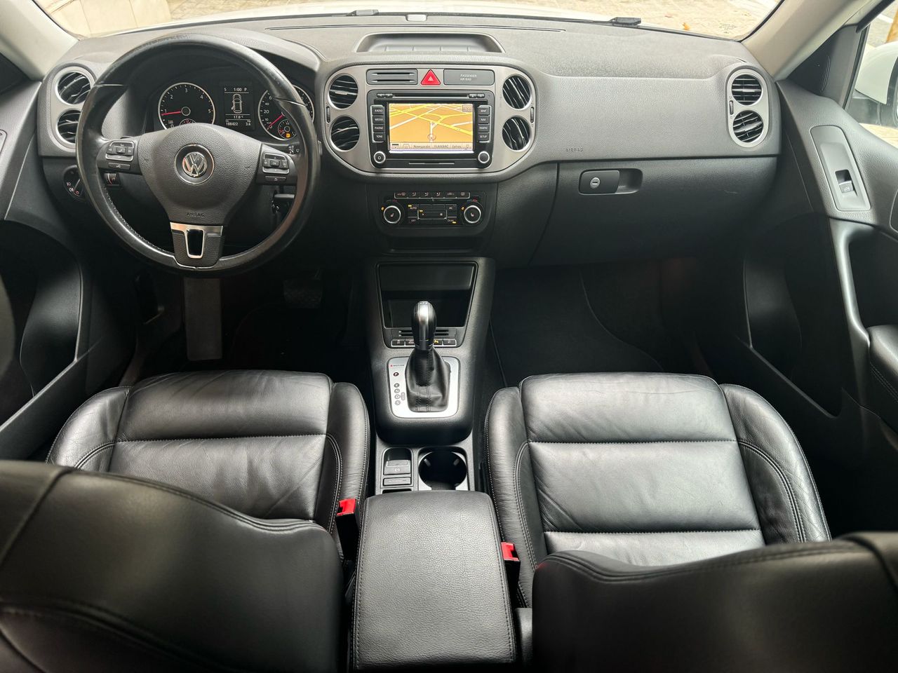 Foto Volkswagen Tiguan 15