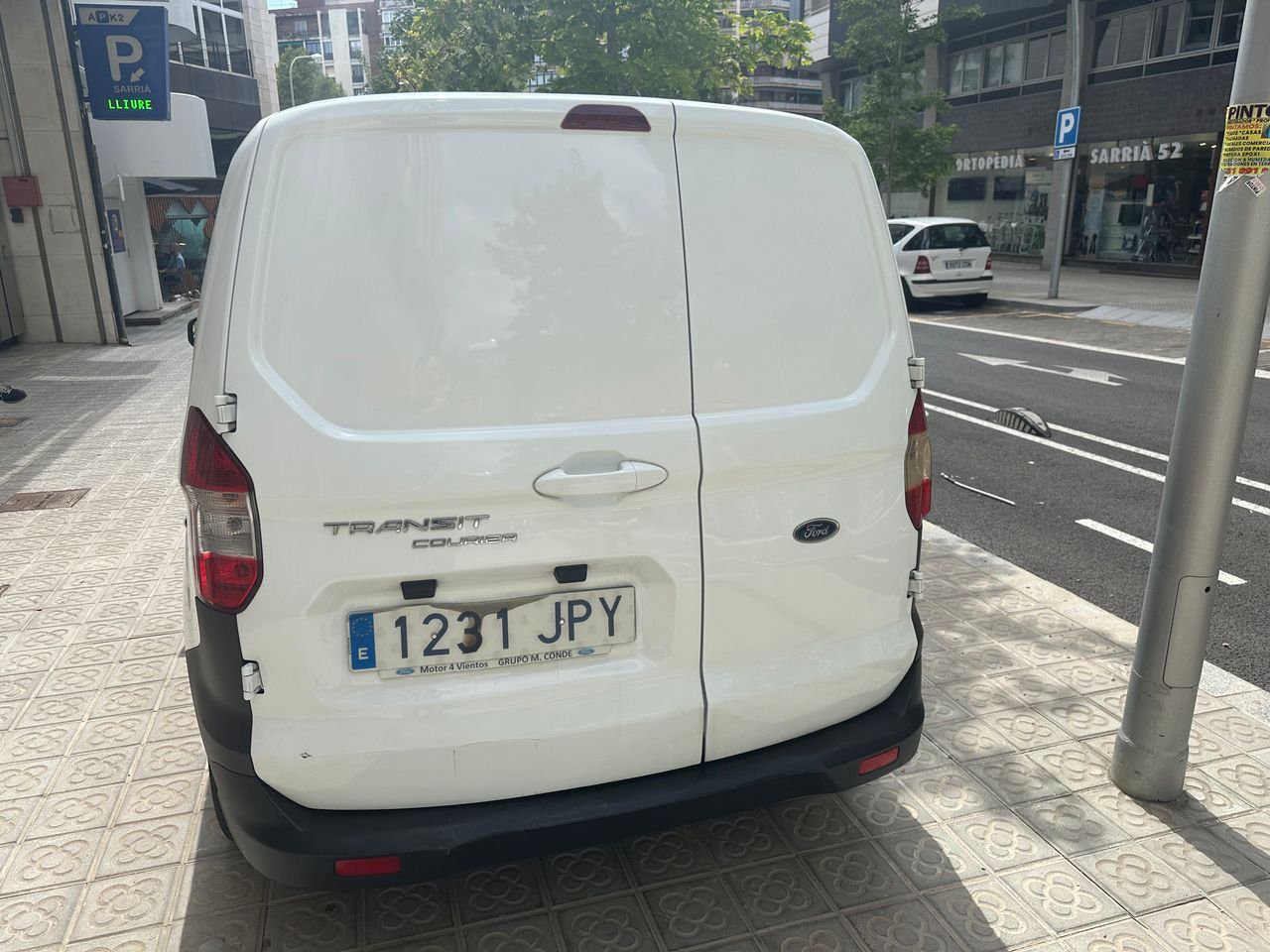 Foto Ford Transit  Courier 6