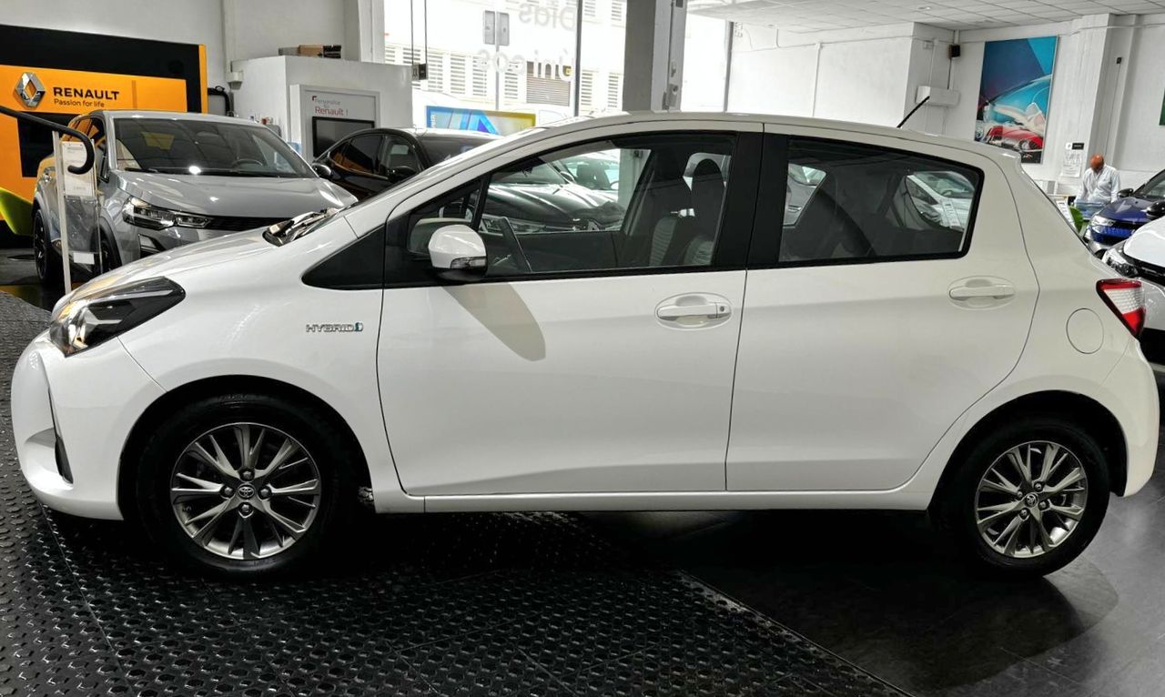 Foto Toyota Yaris 6