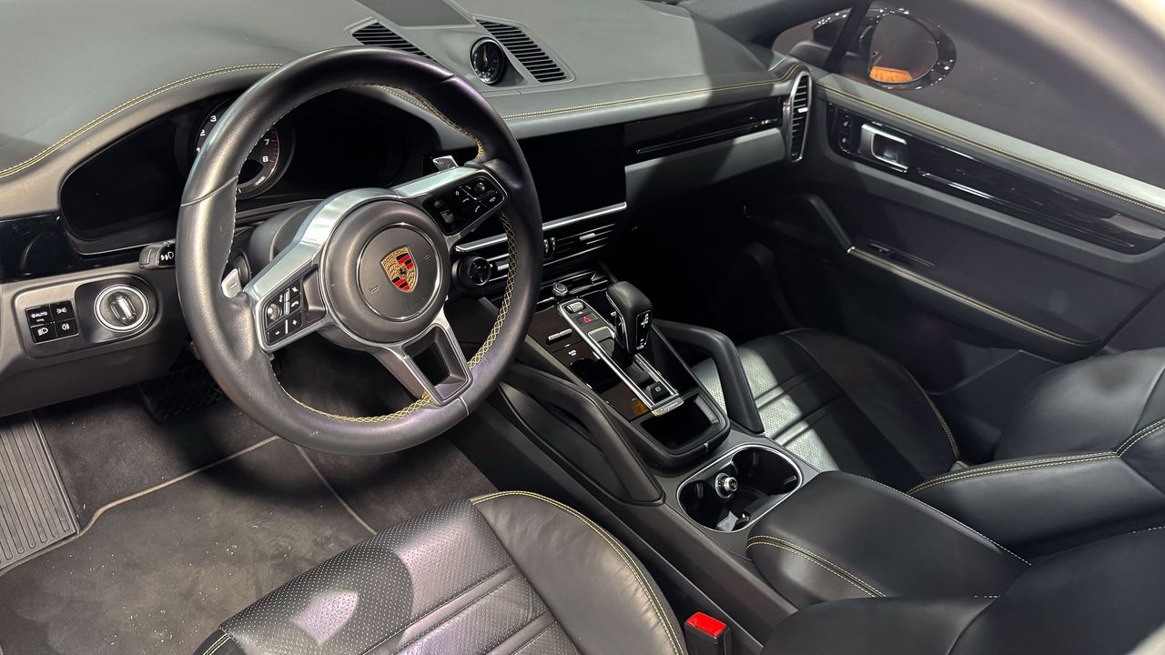 Foto Porsche Cayenne Coupe 4