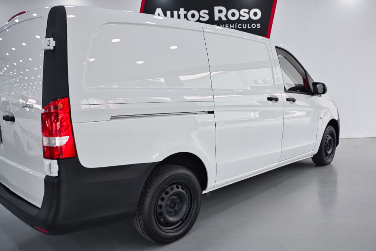 Foto Mercedes-Benz Vito 10