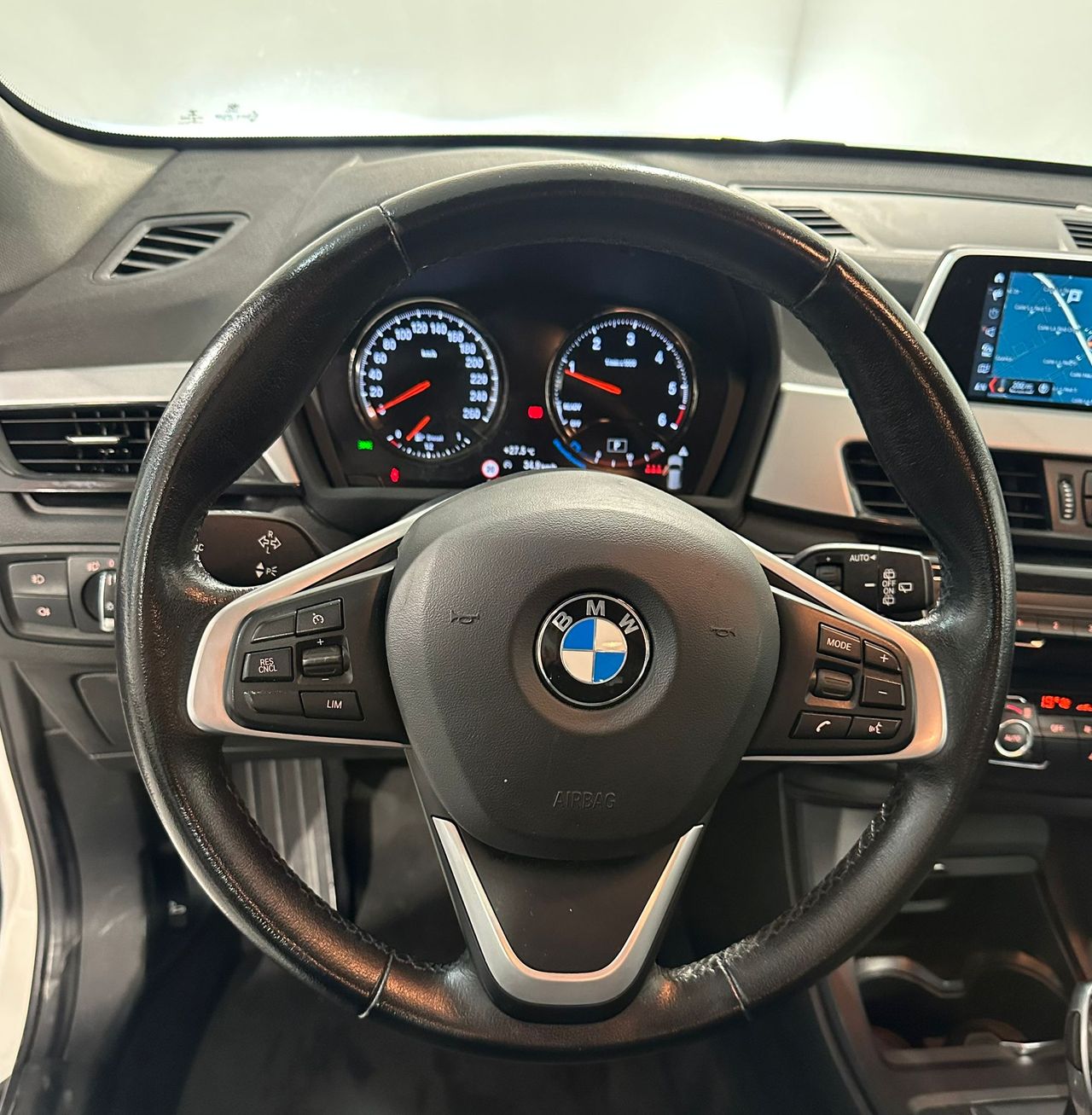 Foto BMW X1 7