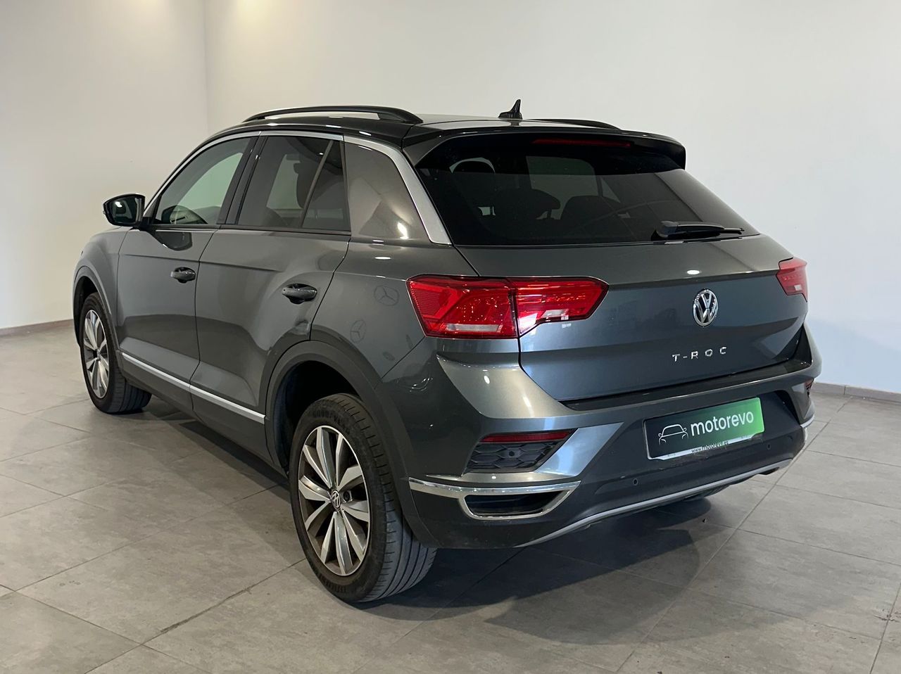 Foto Volkswagen T-Roc 4