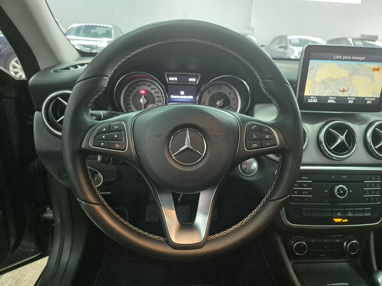 Foto Mercedes-Benz Clase CLA 22