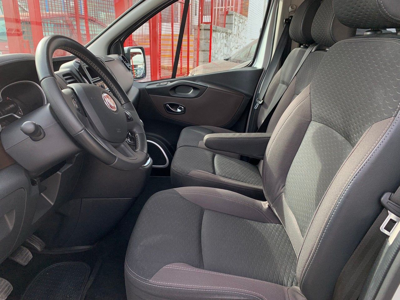 Foto Fiat Talento Combi 11