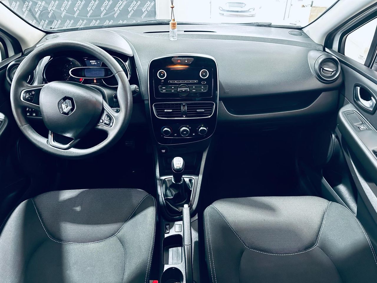 Foto Renault Clio 16