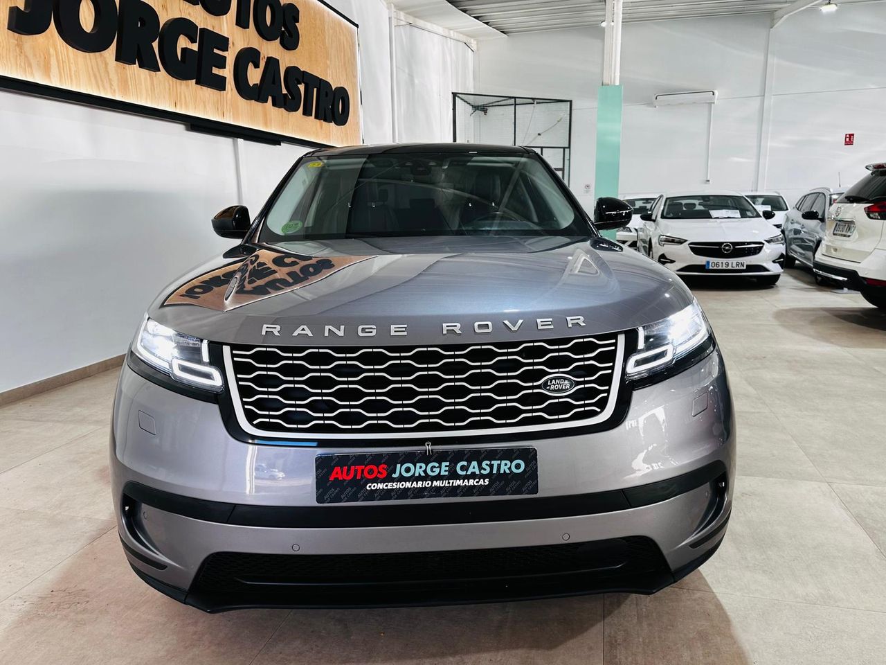 Foto Land-Rover Range Rover Velar 10