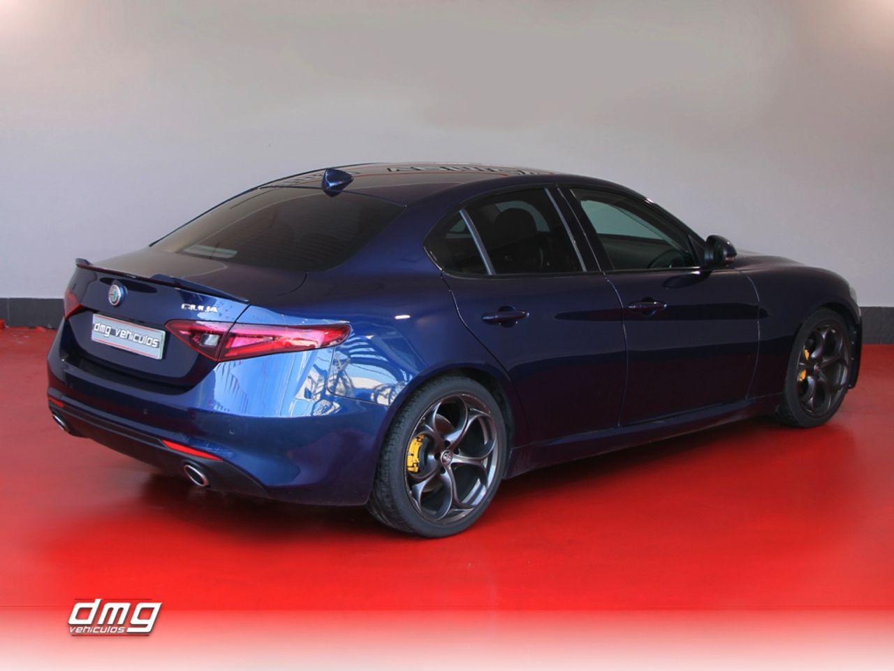 Foto Alfa Romeo Giulia 4