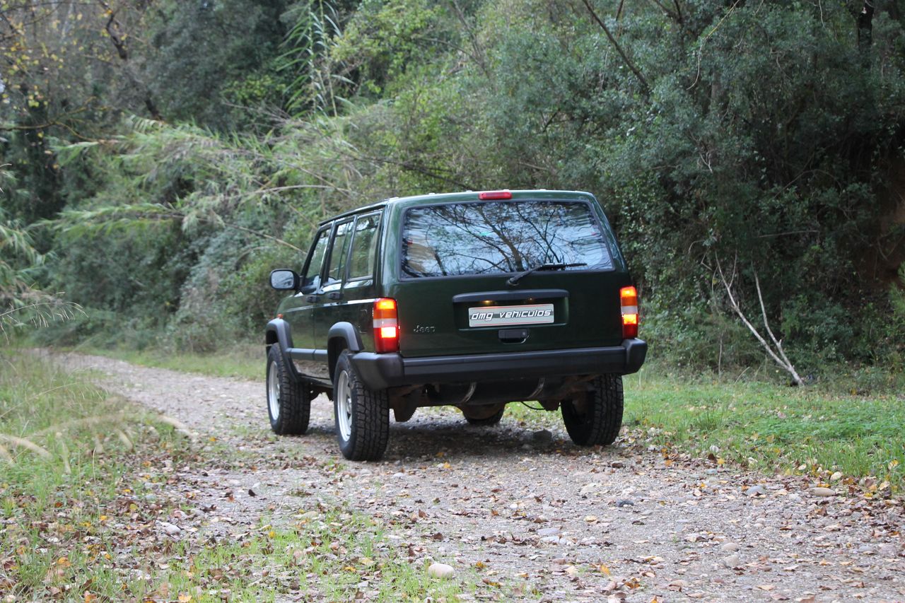 Foto Jeep Cherokee 4