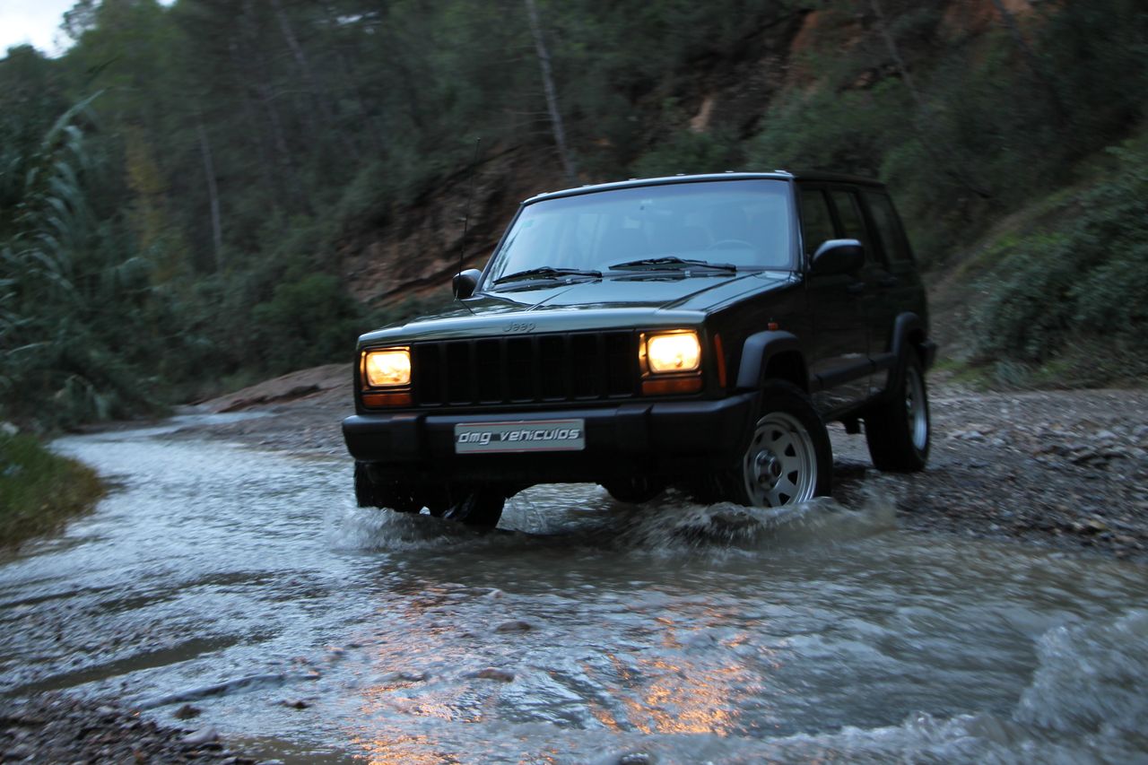 Foto Jeep Cherokee 9