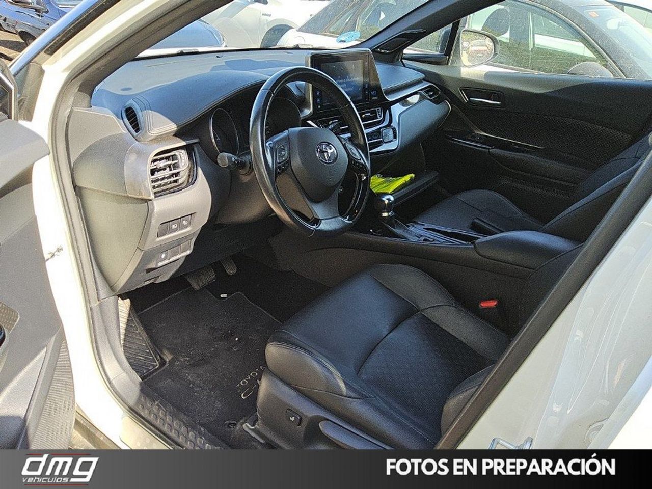 Foto Toyota C-HR 6