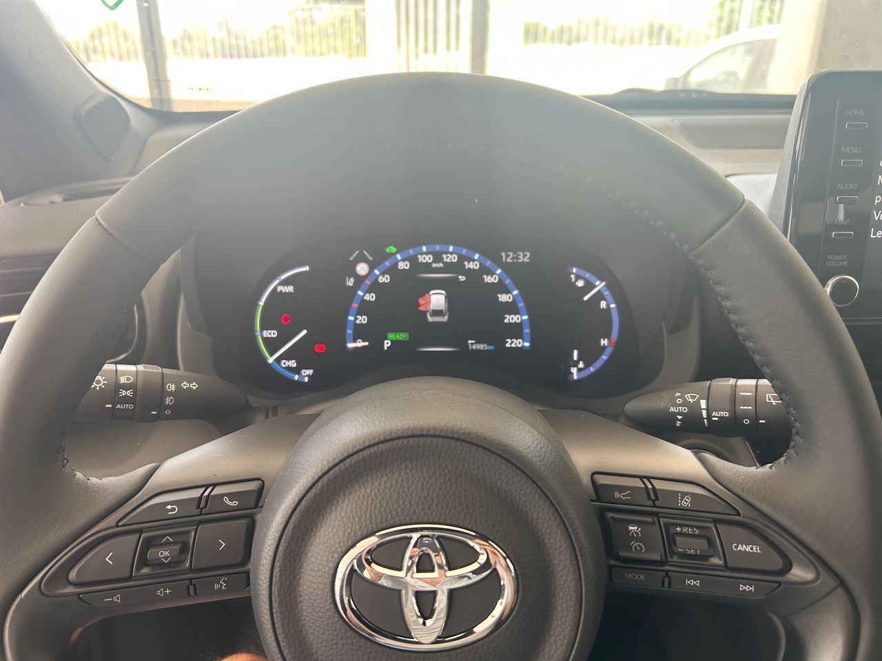 Foto Toyota Yaris 5