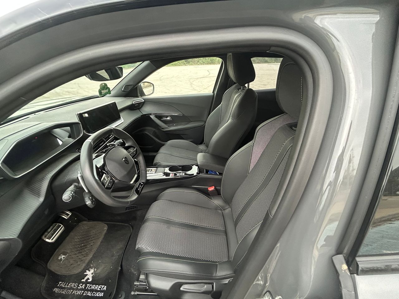 Foto Peugeot 2008 8