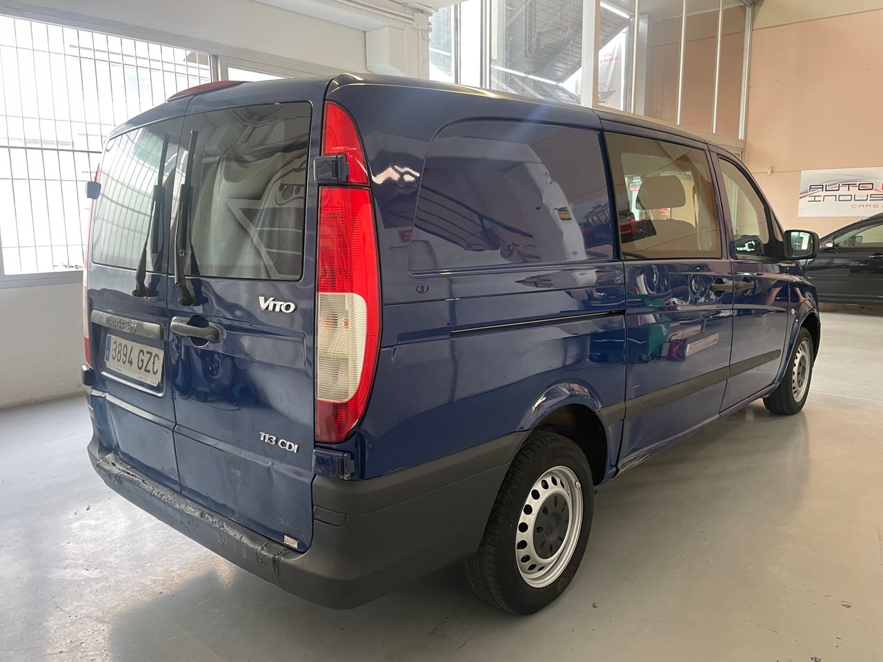 Foto Mercedes-Benz Vito 5