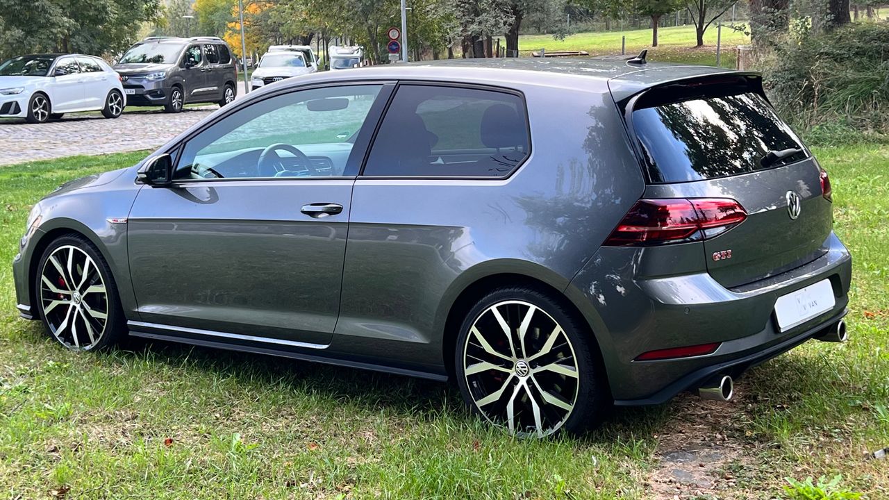 Foto Volkswagen Golf 9