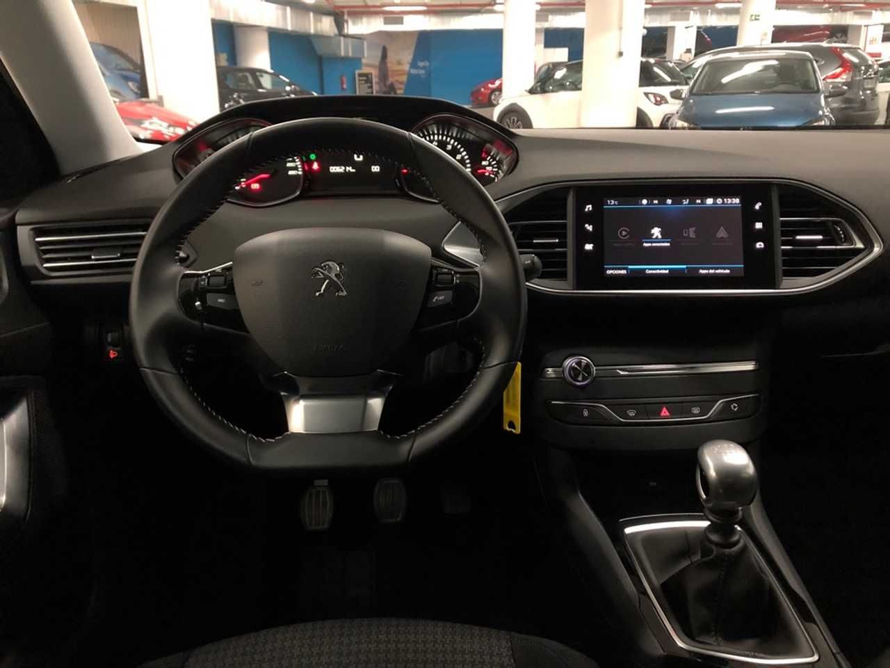 Foto Peugeot 308 8