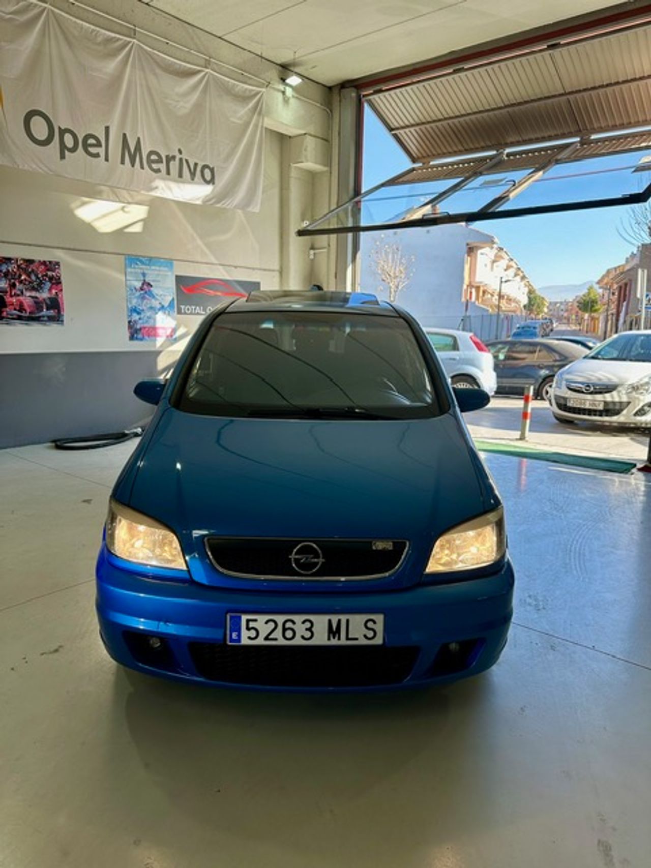 Foto Opel Zafira 1