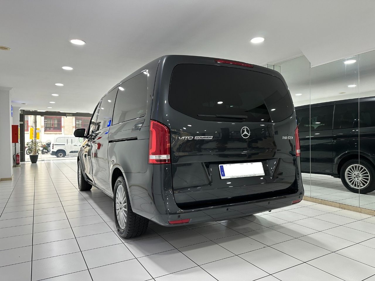 Foto Mercedes-Benz Vito 21