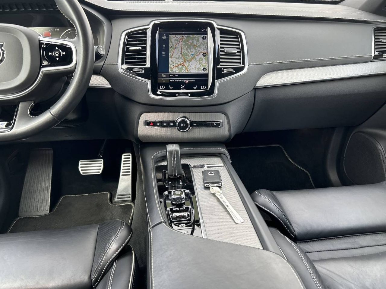 Foto Volvo XC90 13