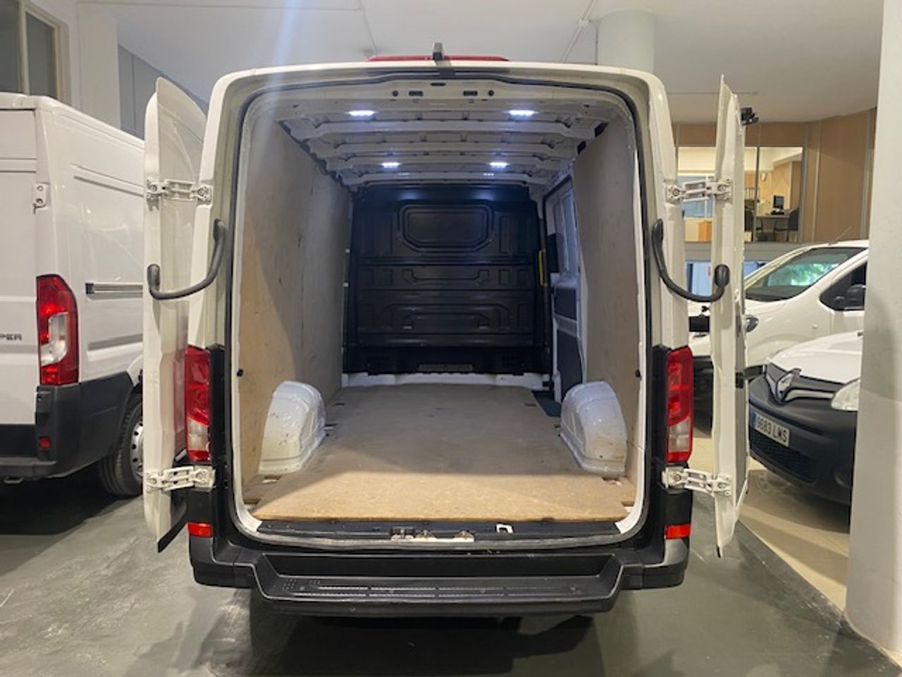 Foto Volkswagen Crafter 11