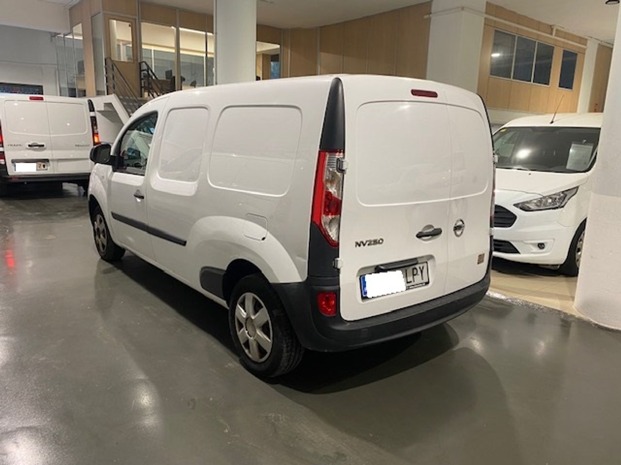 Foto Nissan NV250 5