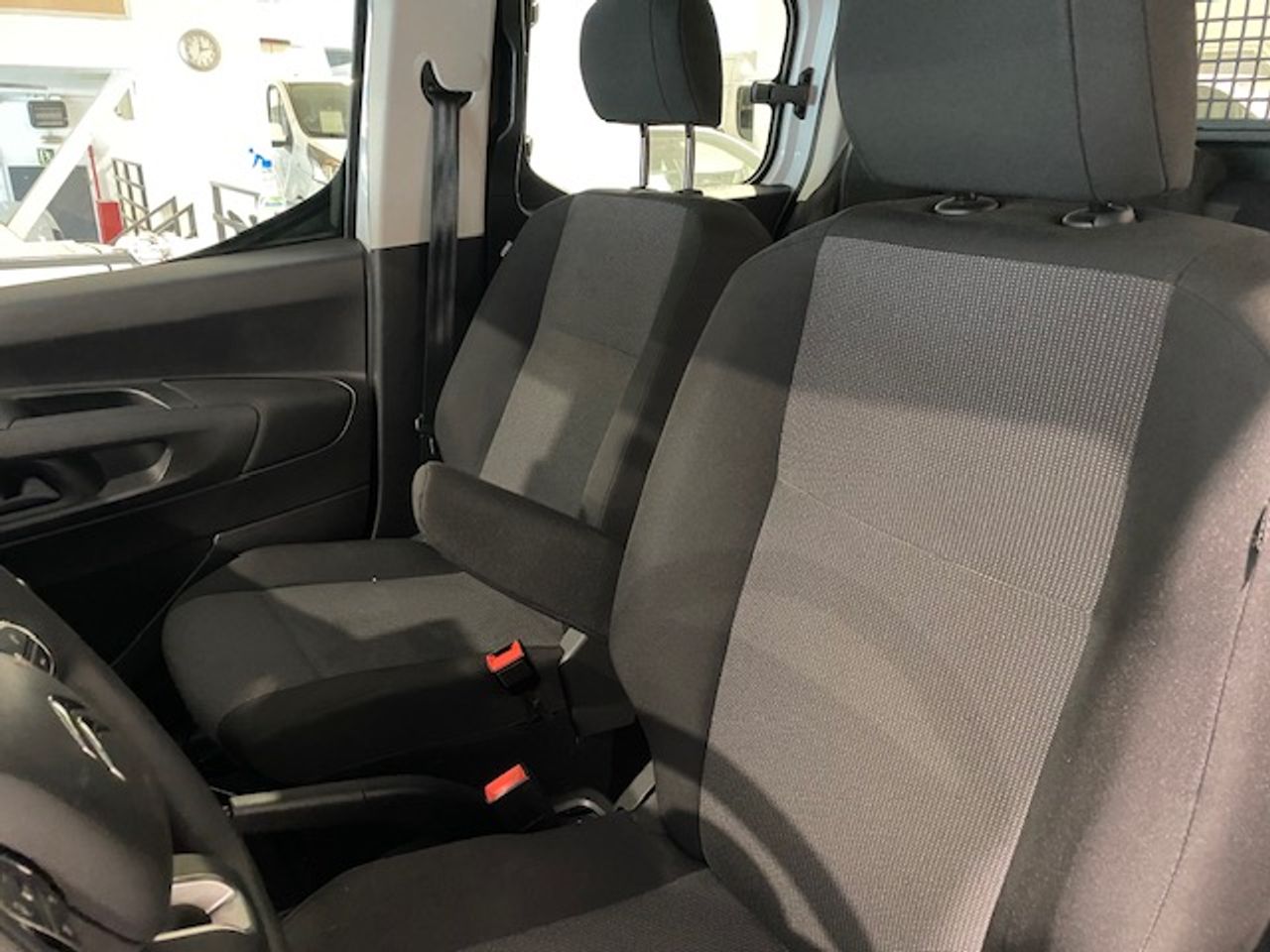 Foto Citroën Berlingo 36