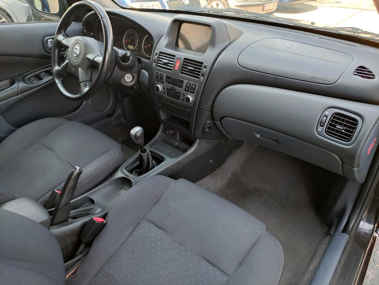 Foto Nissan Almera 7