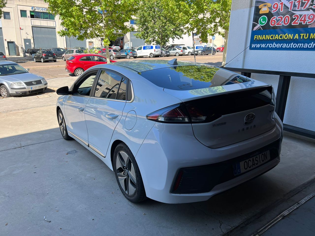 Foto Hyundai IONIQ 4