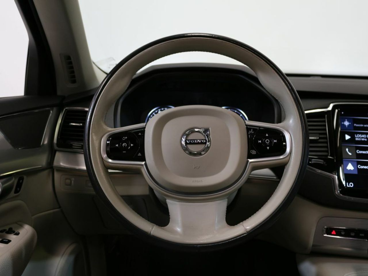 Foto Volvo XC90 21