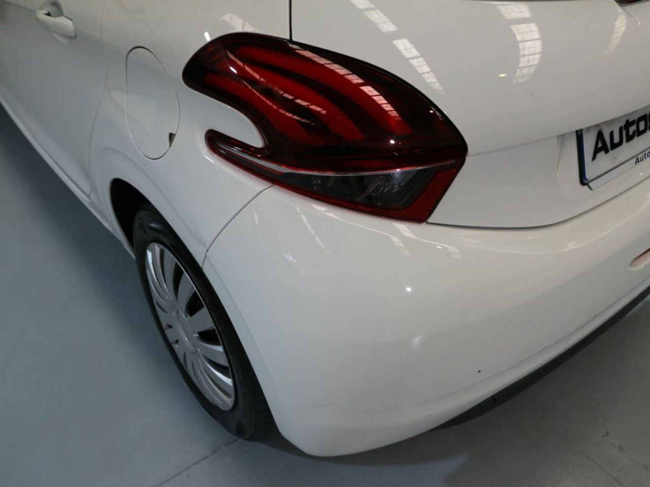 Foto Peugeot 208 23