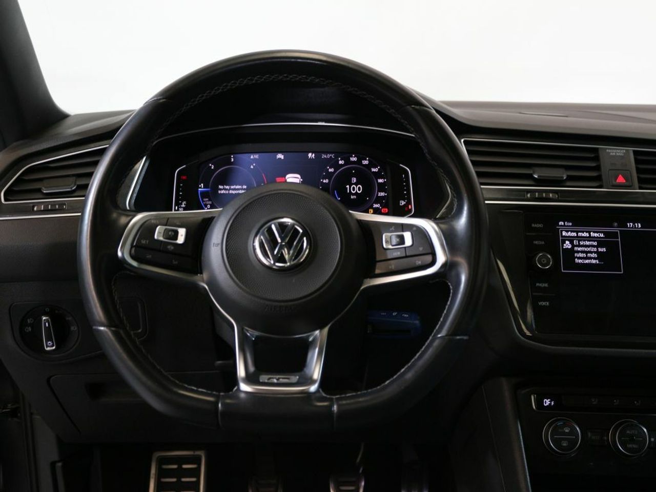 Foto Volkswagen Tiguan 17