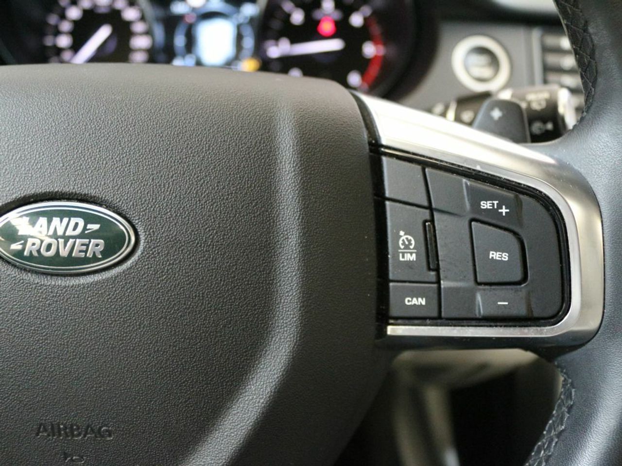 Foto Land-Rover Discovery Sport 21