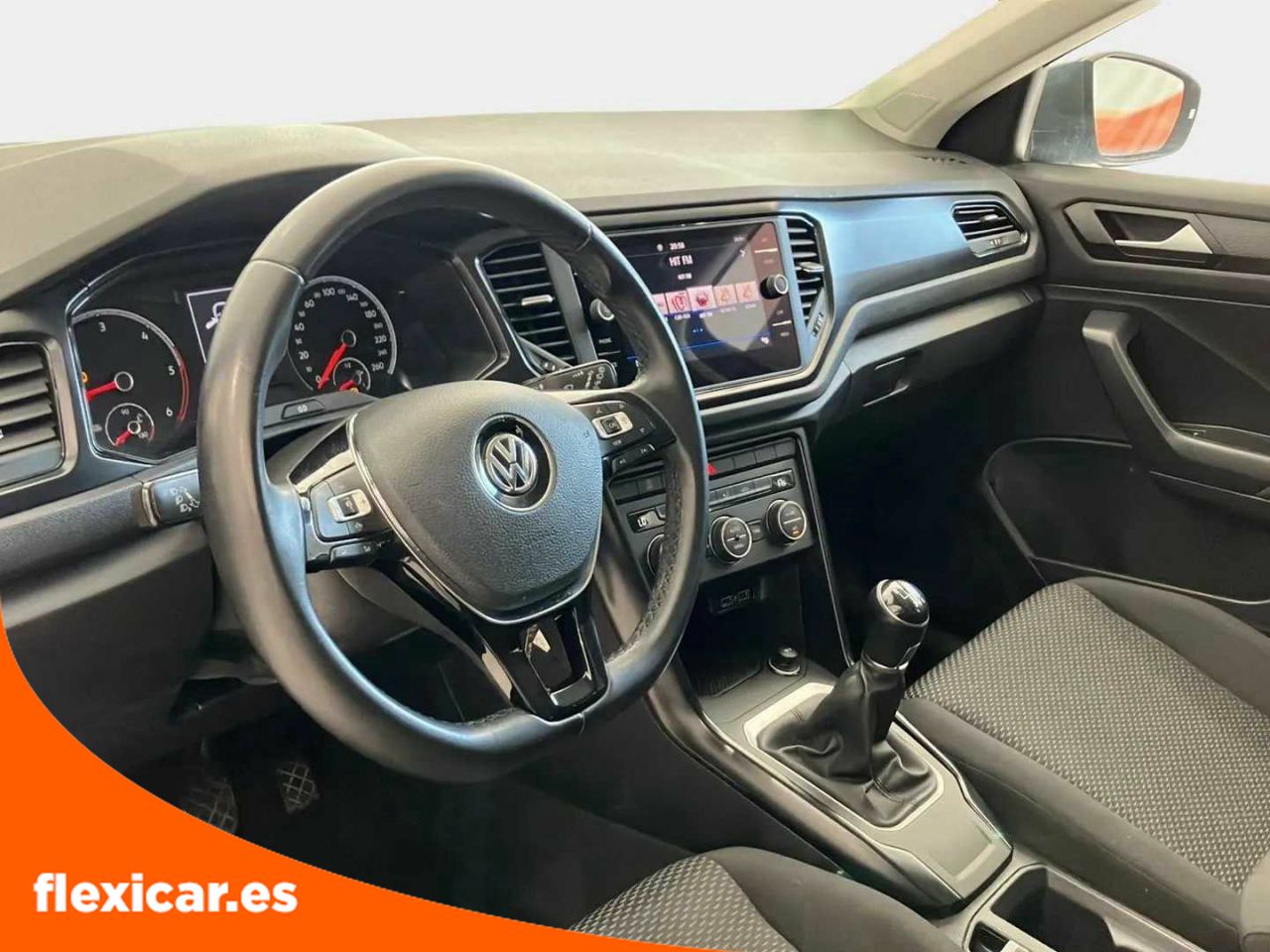 Foto Volkswagen T-Roc 16